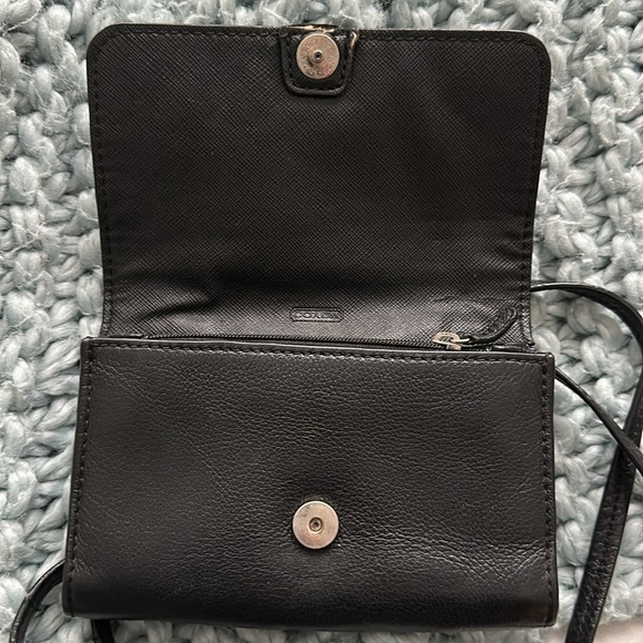 Small coach purse “wallet on a string” in black - Picture 5 of 9